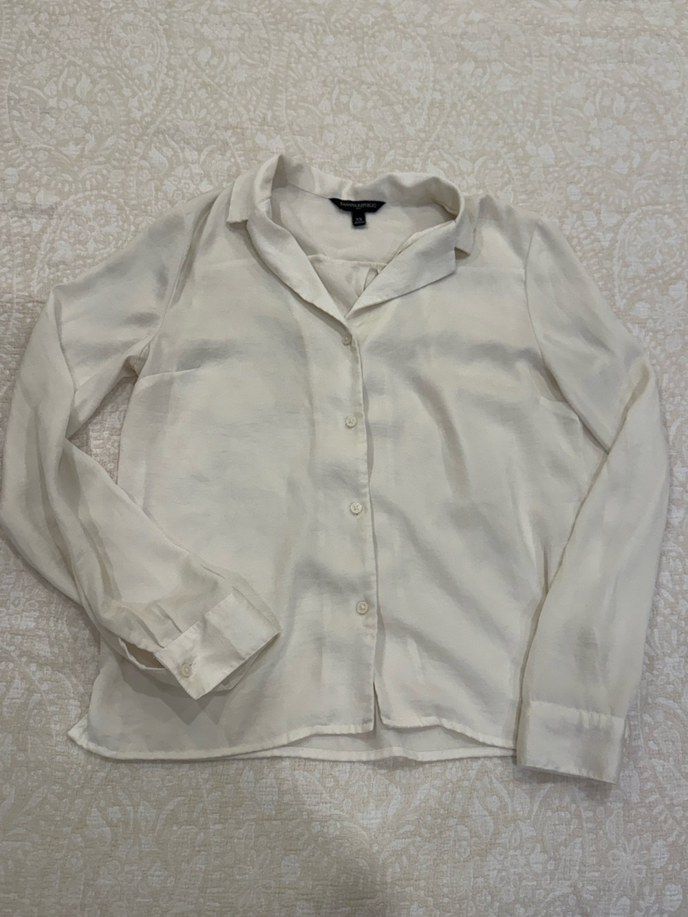 Banana Republic Ivory Button Front Blouse XS